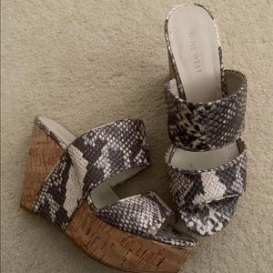 Snake skin, comfortable wedges